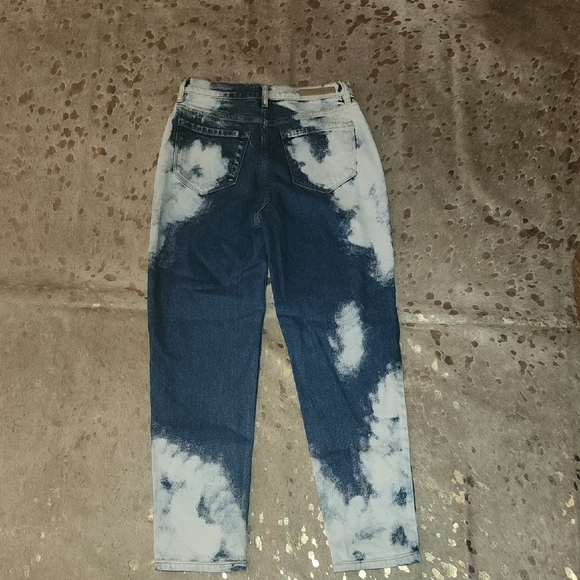 Cello Women's Blue and White Jeans - Picture 7 of 7